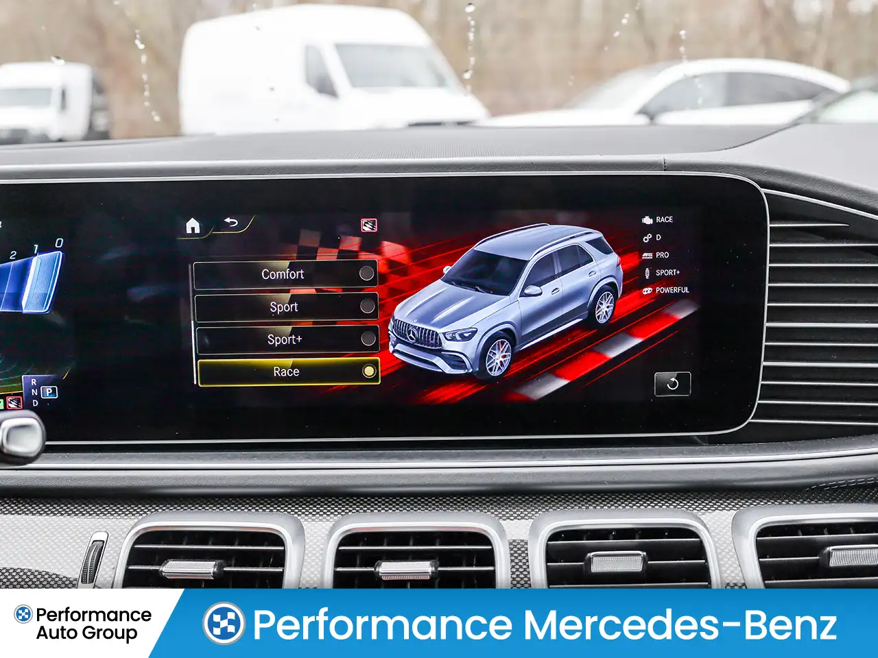 Mercedes-Benz GLE снимка Mercedes-Benz GLE