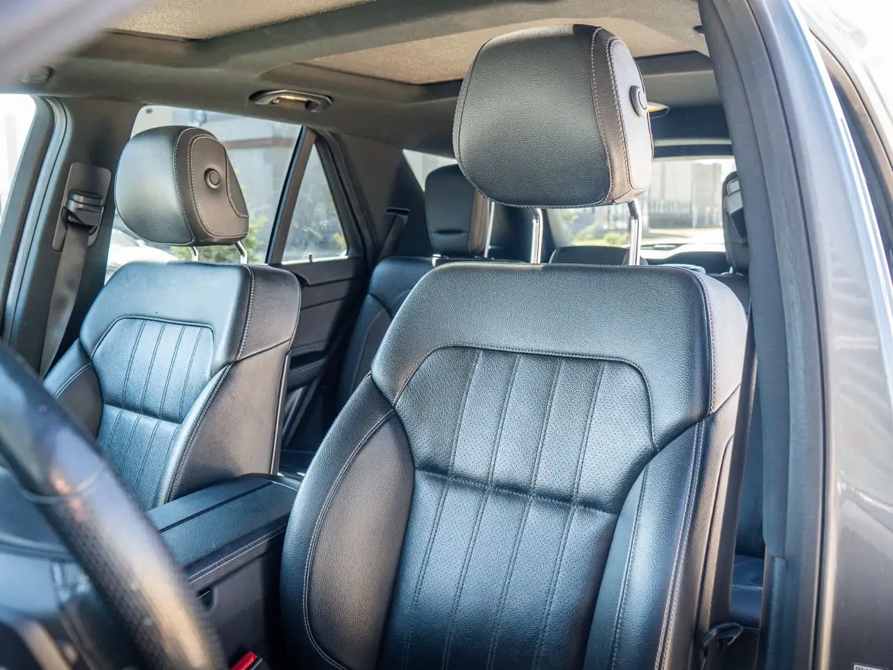 Mercedes-Benz GLE снимка Mercedes-Benz GLE