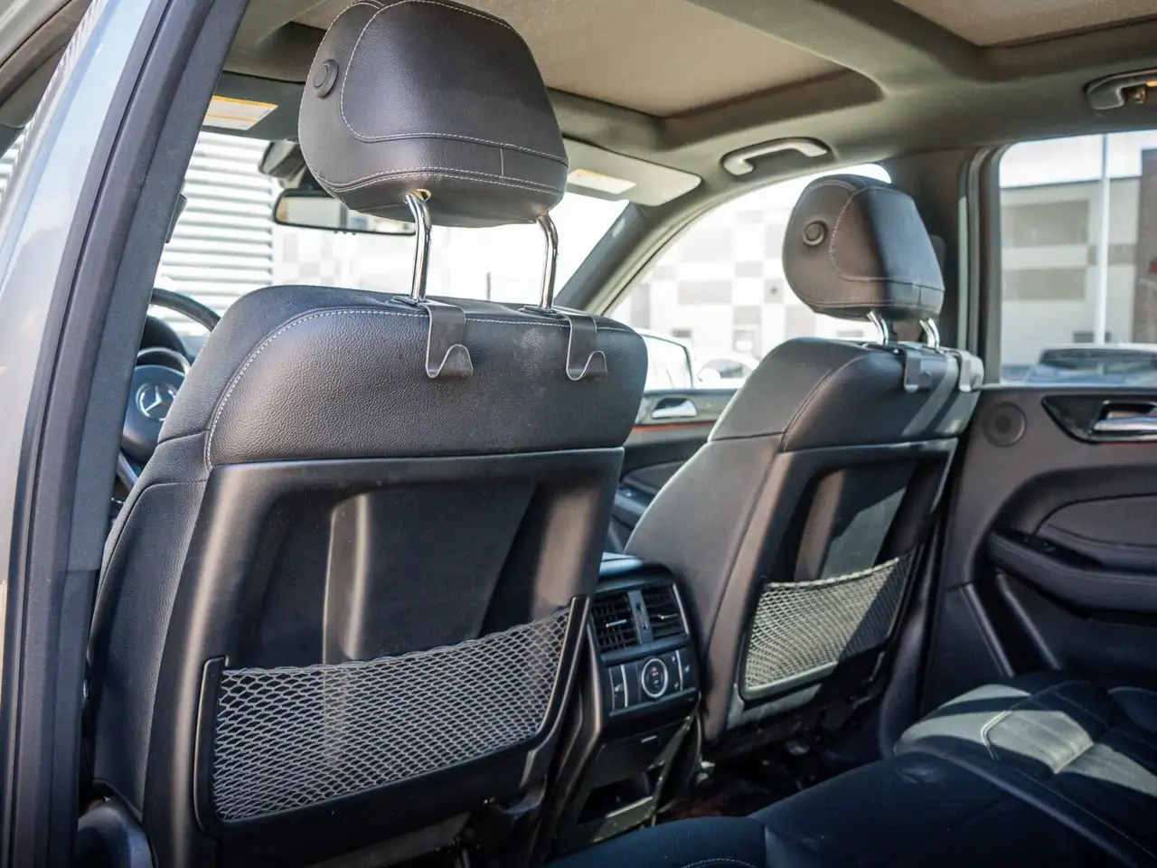 Mercedes-Benz GLE снимка Mercedes-Benz GLE