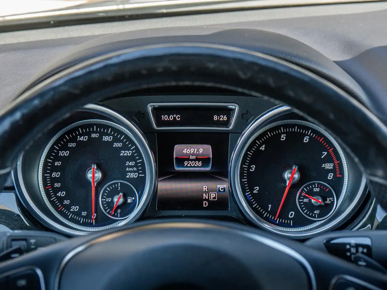 Mercedes-Benz GLE снимка Mercedes-Benz GLE