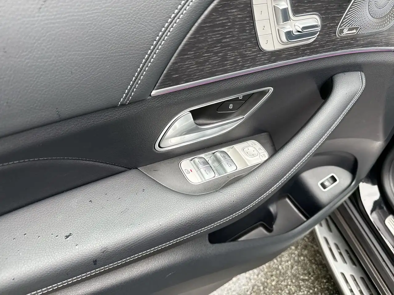 Mercedes-Benz GLE photo Mercedes-Benz GLE