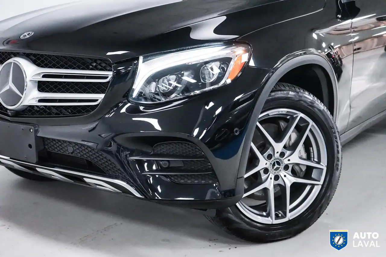 Mercedes-Benz GLC снимка Mercedes-Benz GLC
