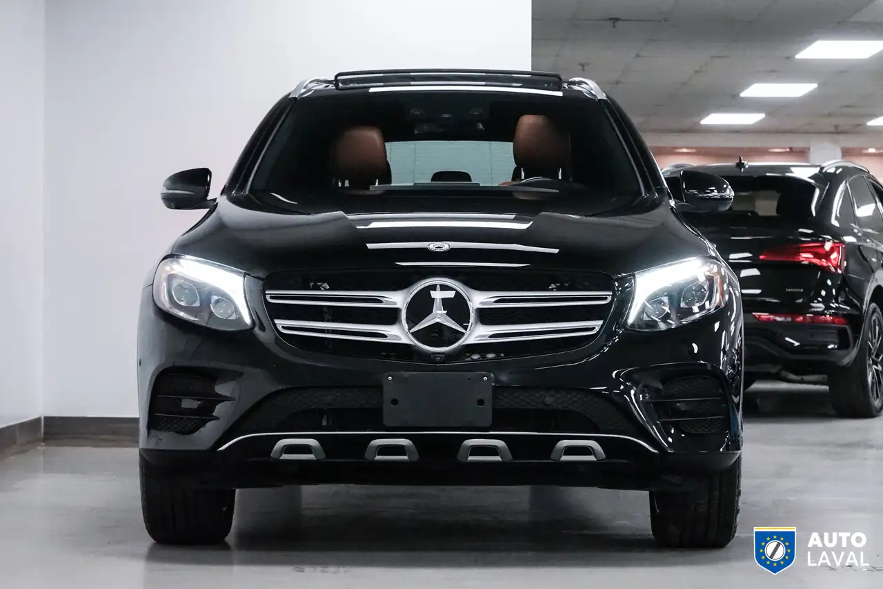 Mercedes-Benz GLC снимка Mercedes-Benz GLC