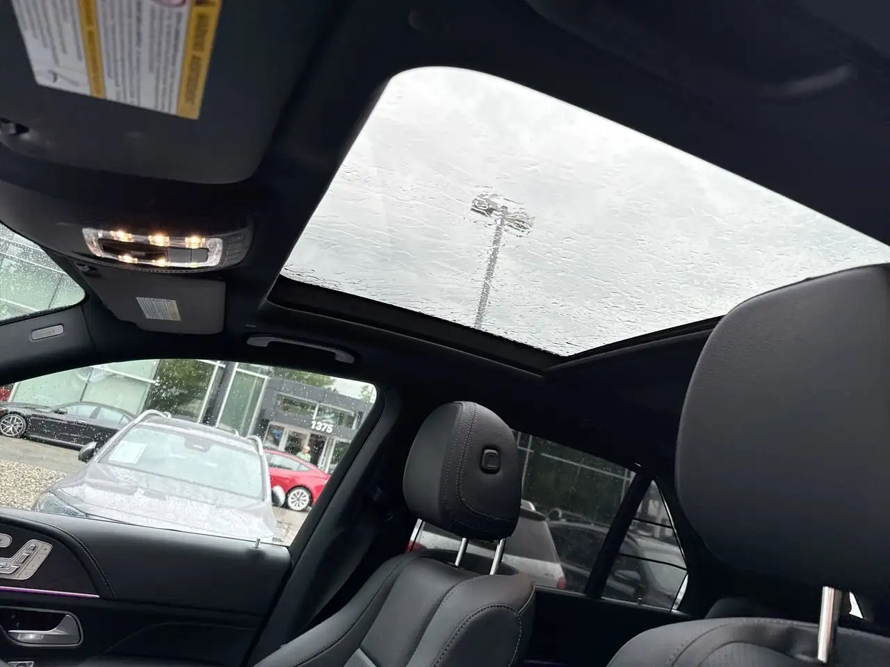 Mercedes-Benz GLE photo Mercedes-Benz GLE