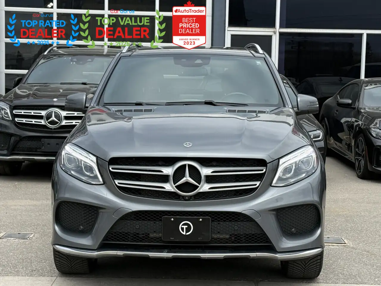 Mercedes-Benz GLE снимка Mercedes-Benz GLE