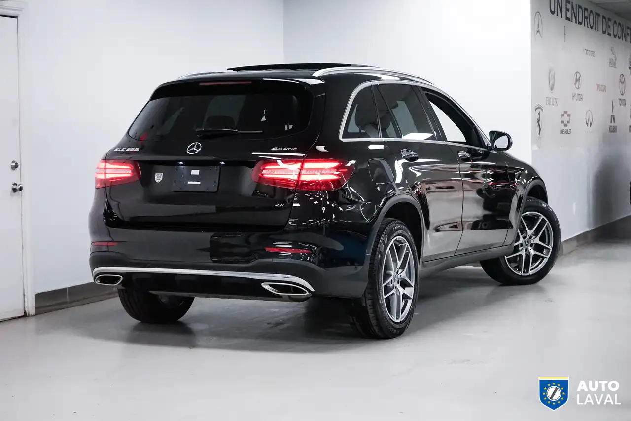 Mercedes-Benz GLC снимка Mercedes-Benz GLC