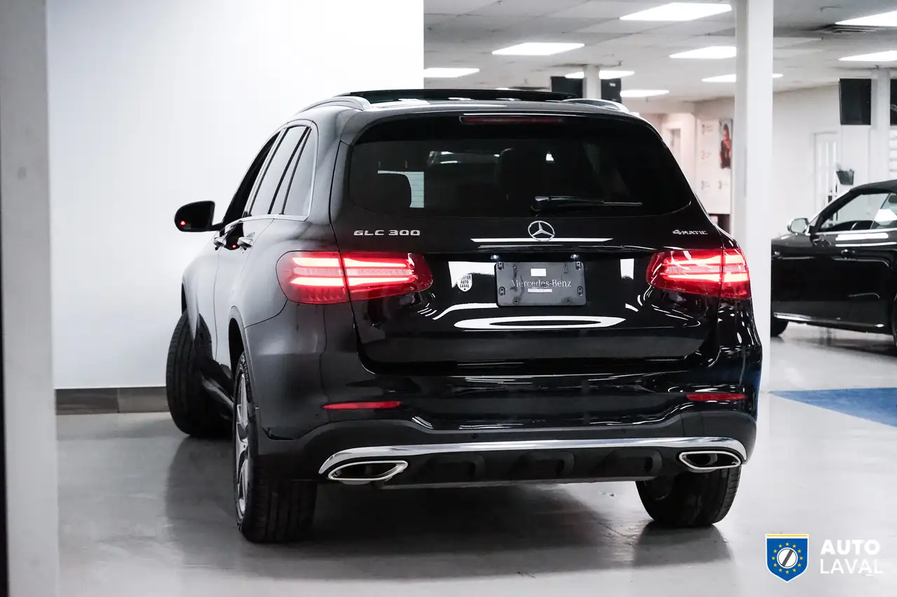 Mercedes-Benz GLC снимка Mercedes-Benz GLC