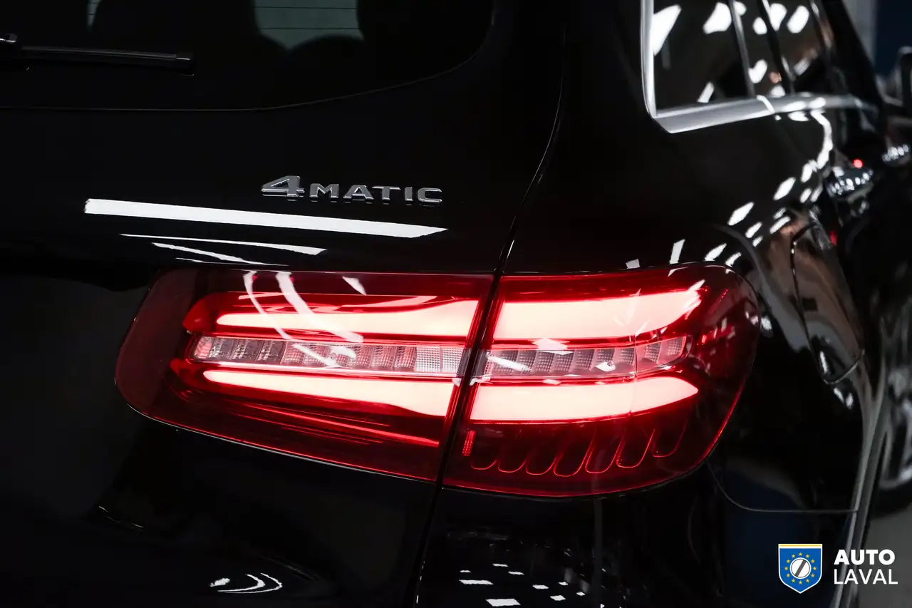 Mercedes-Benz GLC снимка Mercedes-Benz GLC