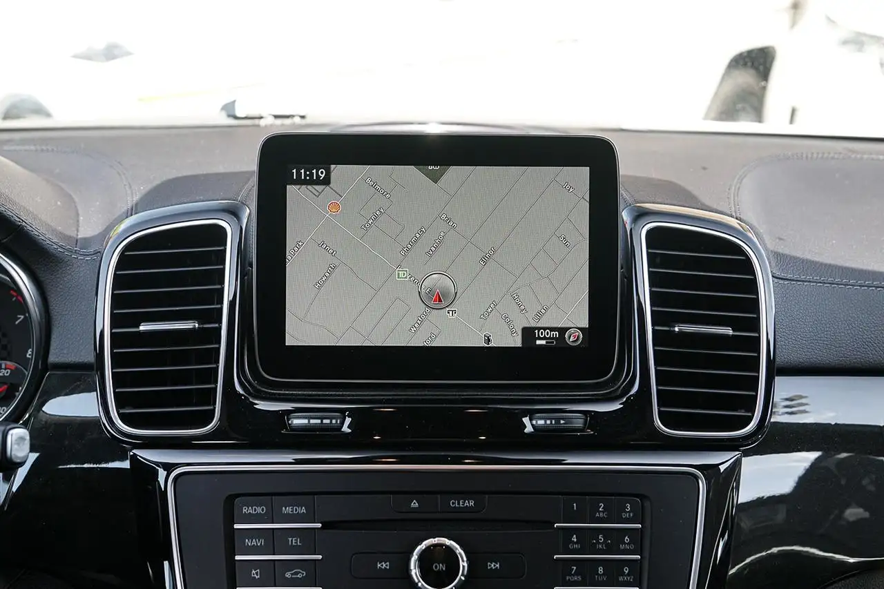 Mercedes-Benz GLE снимка Mercedes-Benz GLE