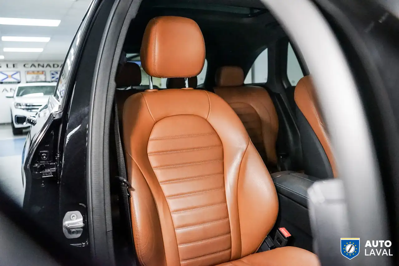 Mercedes-Benz GLC снимка Mercedes-Benz GLC