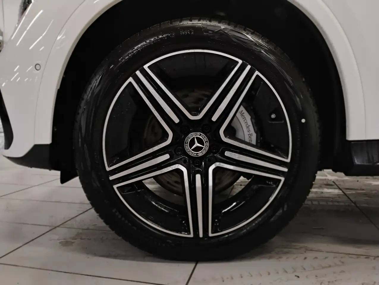 Mercedes-Benz GLC снимка Mercedes-Benz GLC