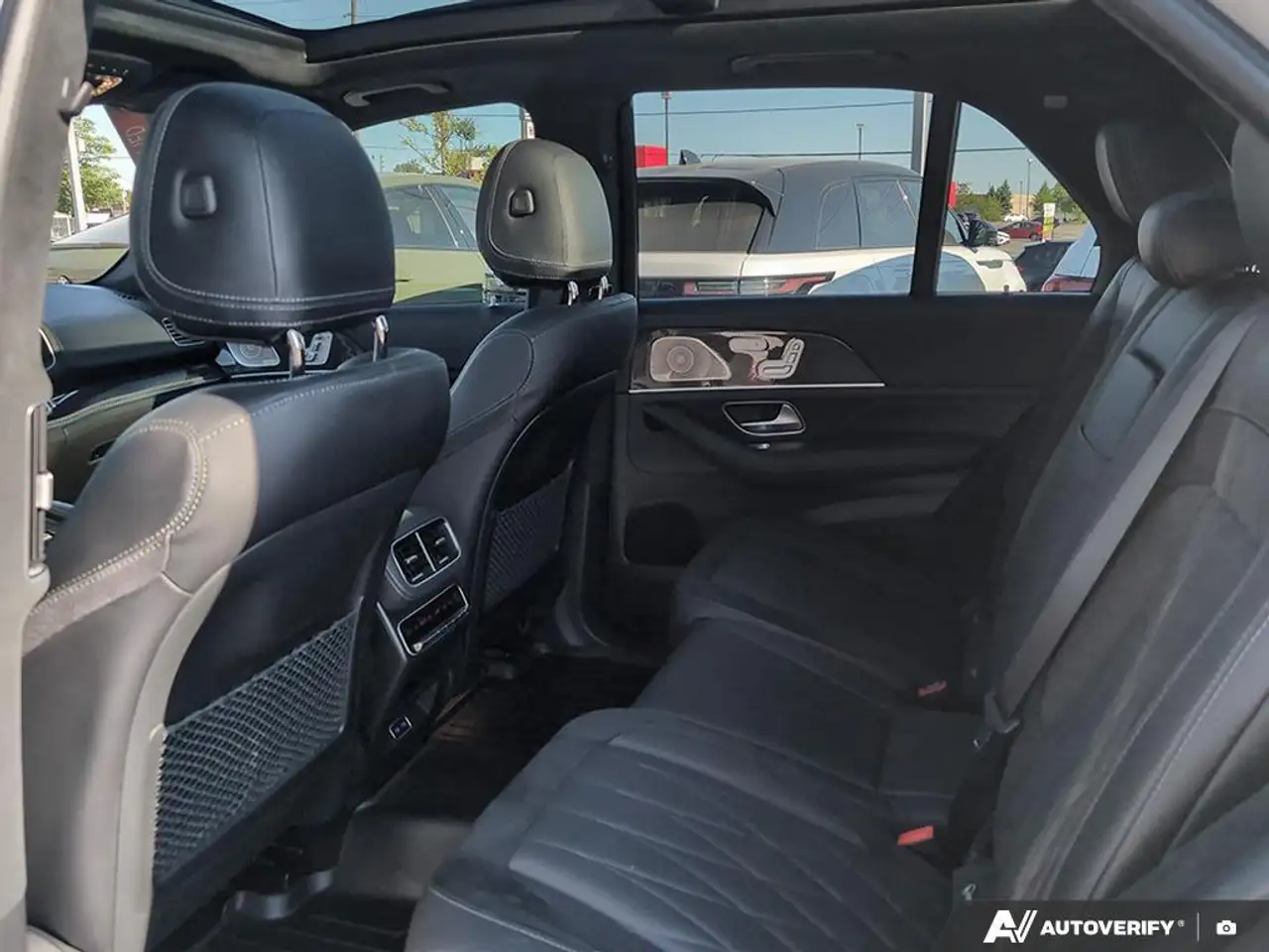 Mercedes-Benz GLE photo Mercedes-Benz GLE