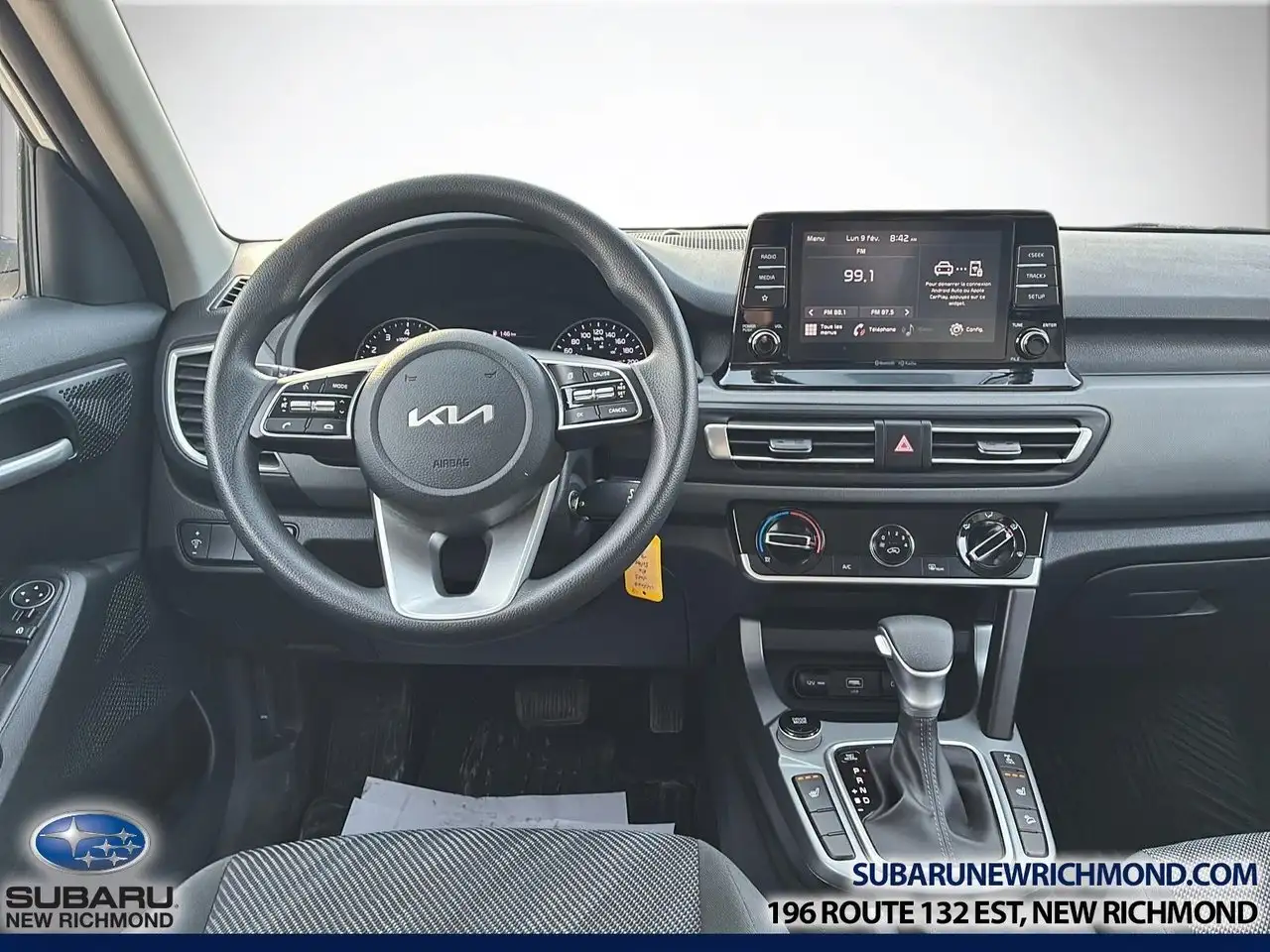 Kia Seltos photo Kia Seltos