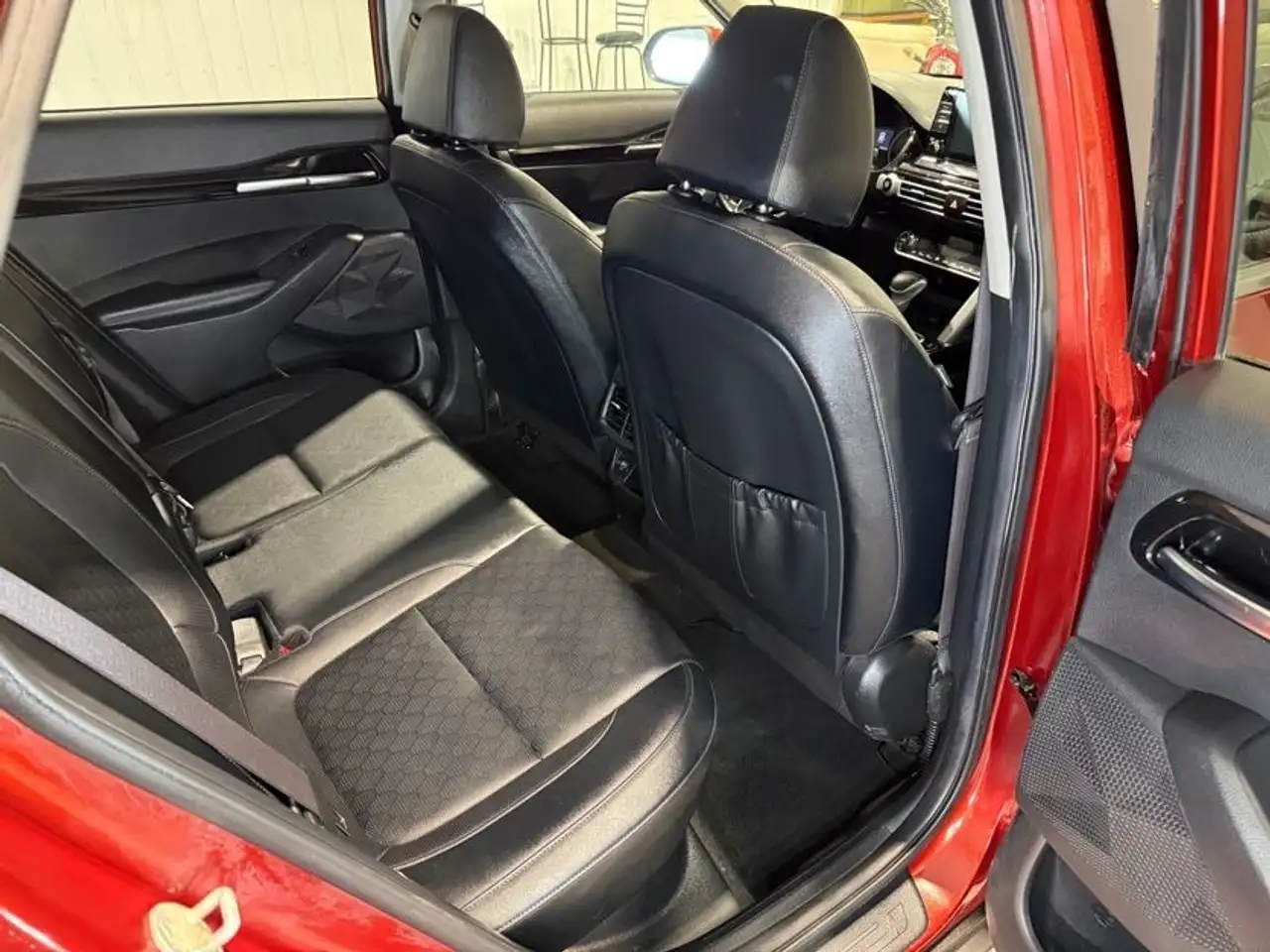 Kia Seltos fotografie Kia Seltos