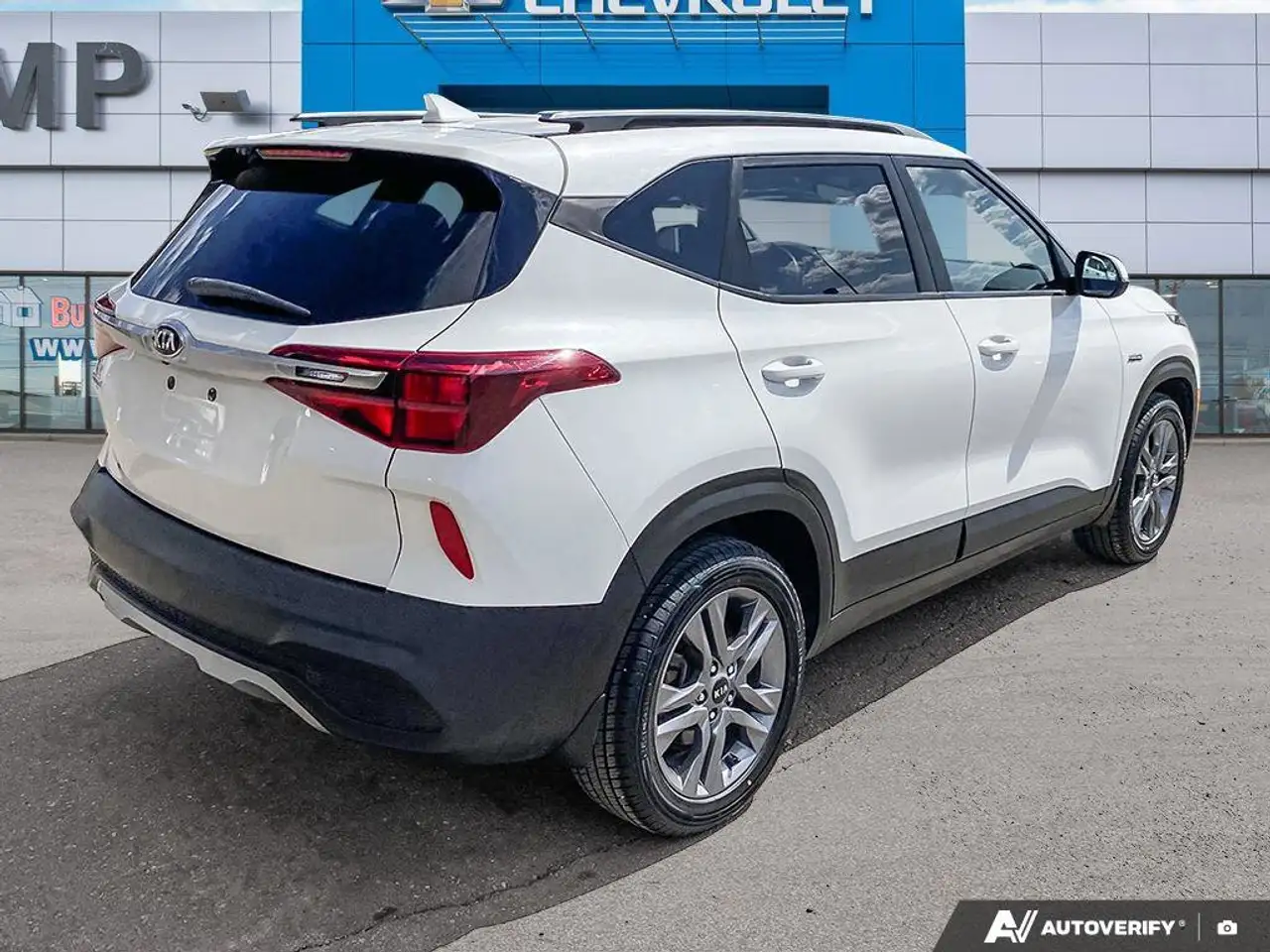 Kia Seltos снимка Kia Seltos