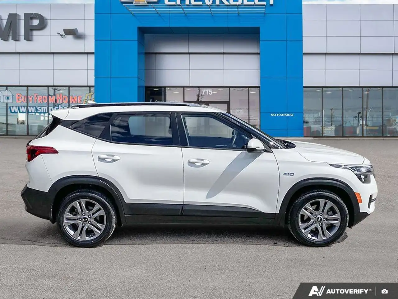 Kia Seltos снимка Kia Seltos
