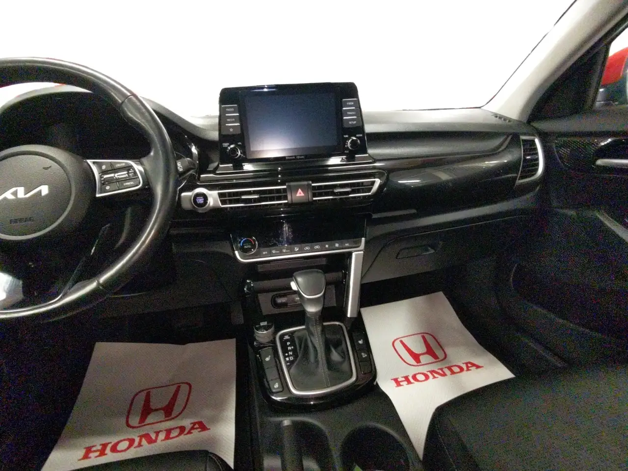 Kia Seltos fotografie Kia Seltos