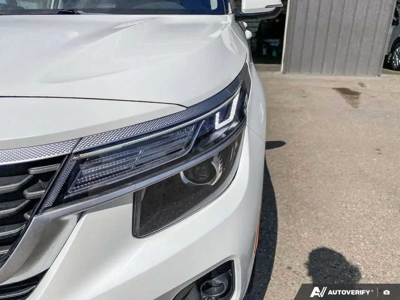 Kia Seltos снимка Kia Seltos