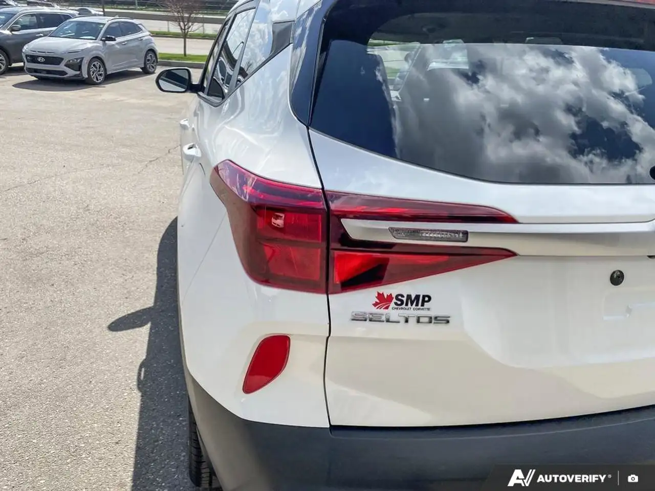 Kia Seltos снимка Kia Seltos