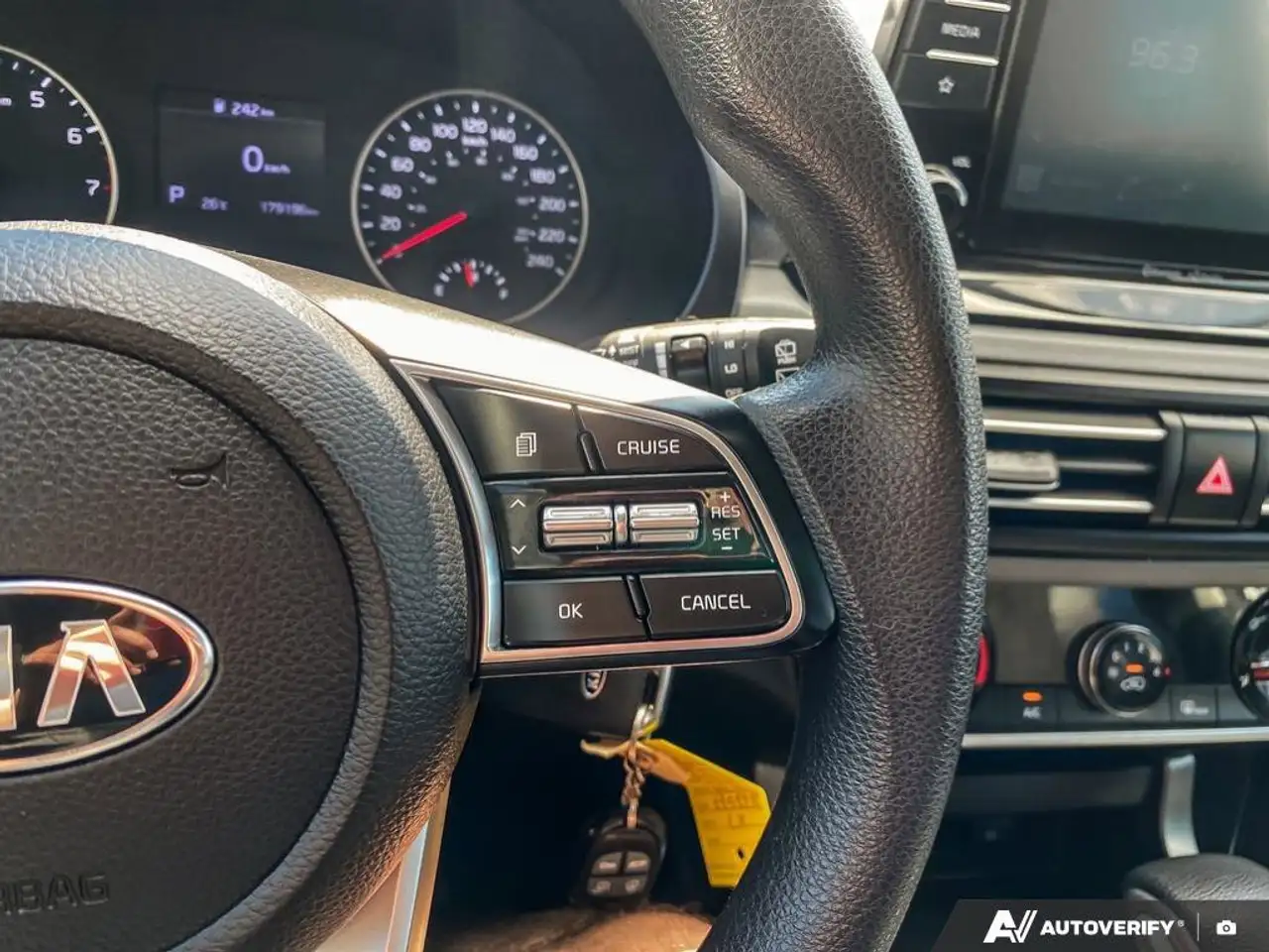 Kia Seltos снимка Kia Seltos