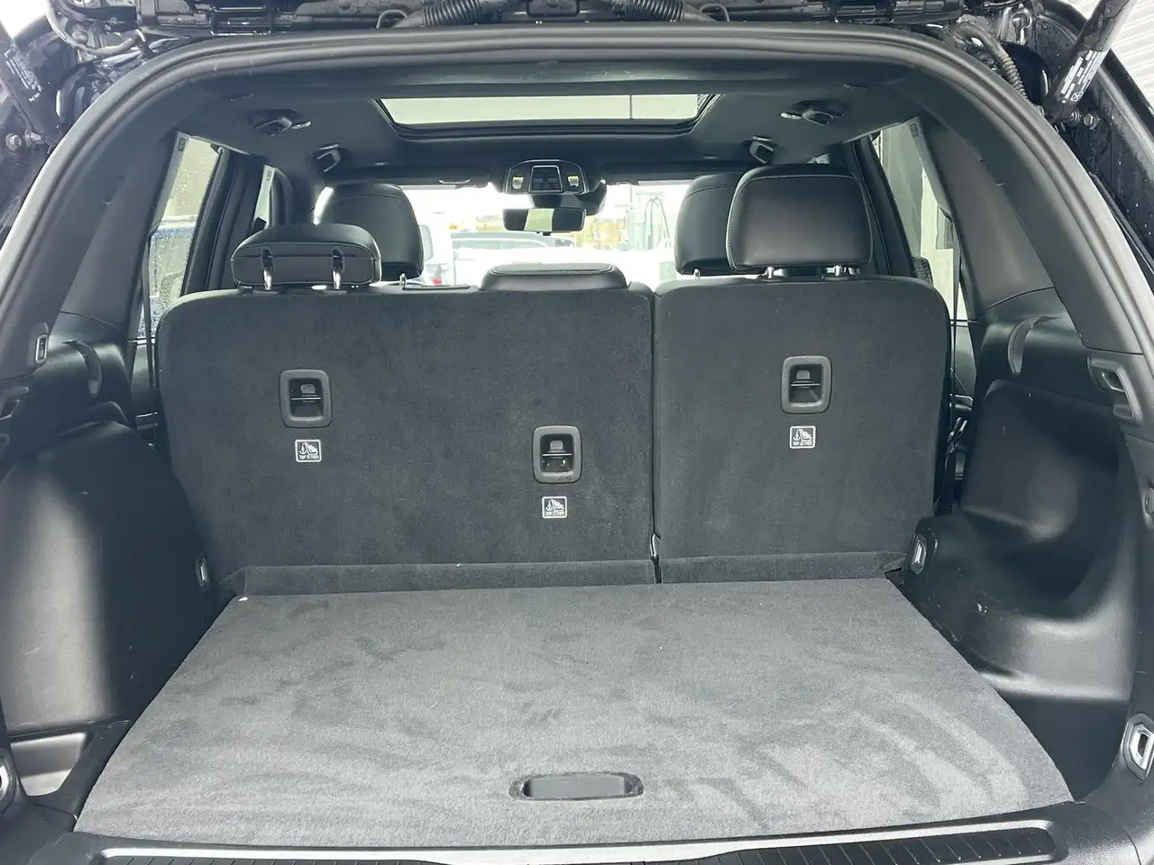 Jeep Grand Cherokee photo Jeep Grand Cherokee