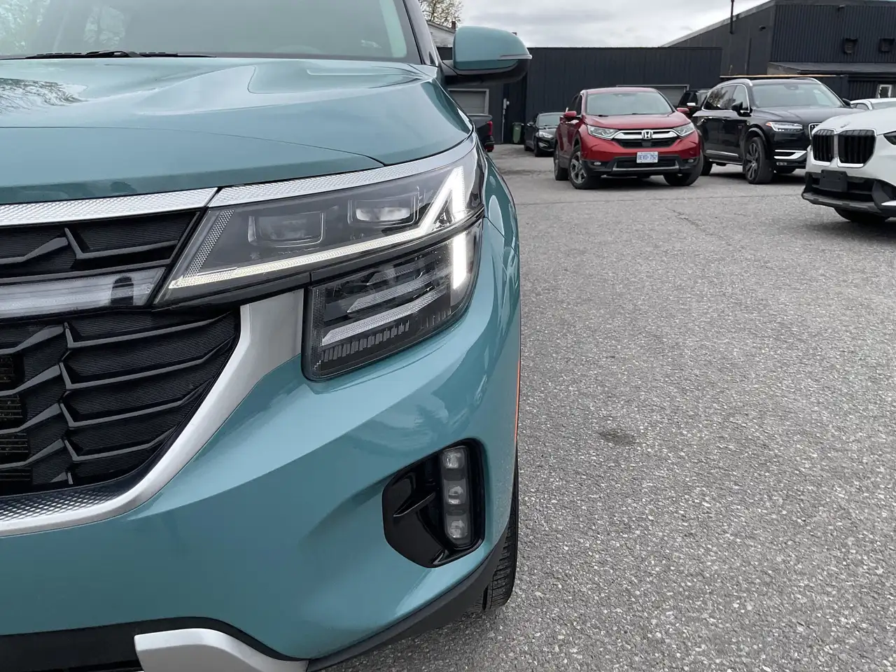 Kia Seltos снимка Kia Seltos