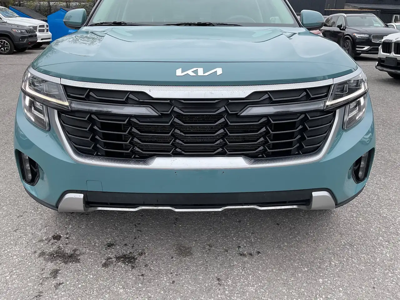 Kia Seltos снимка Kia Seltos