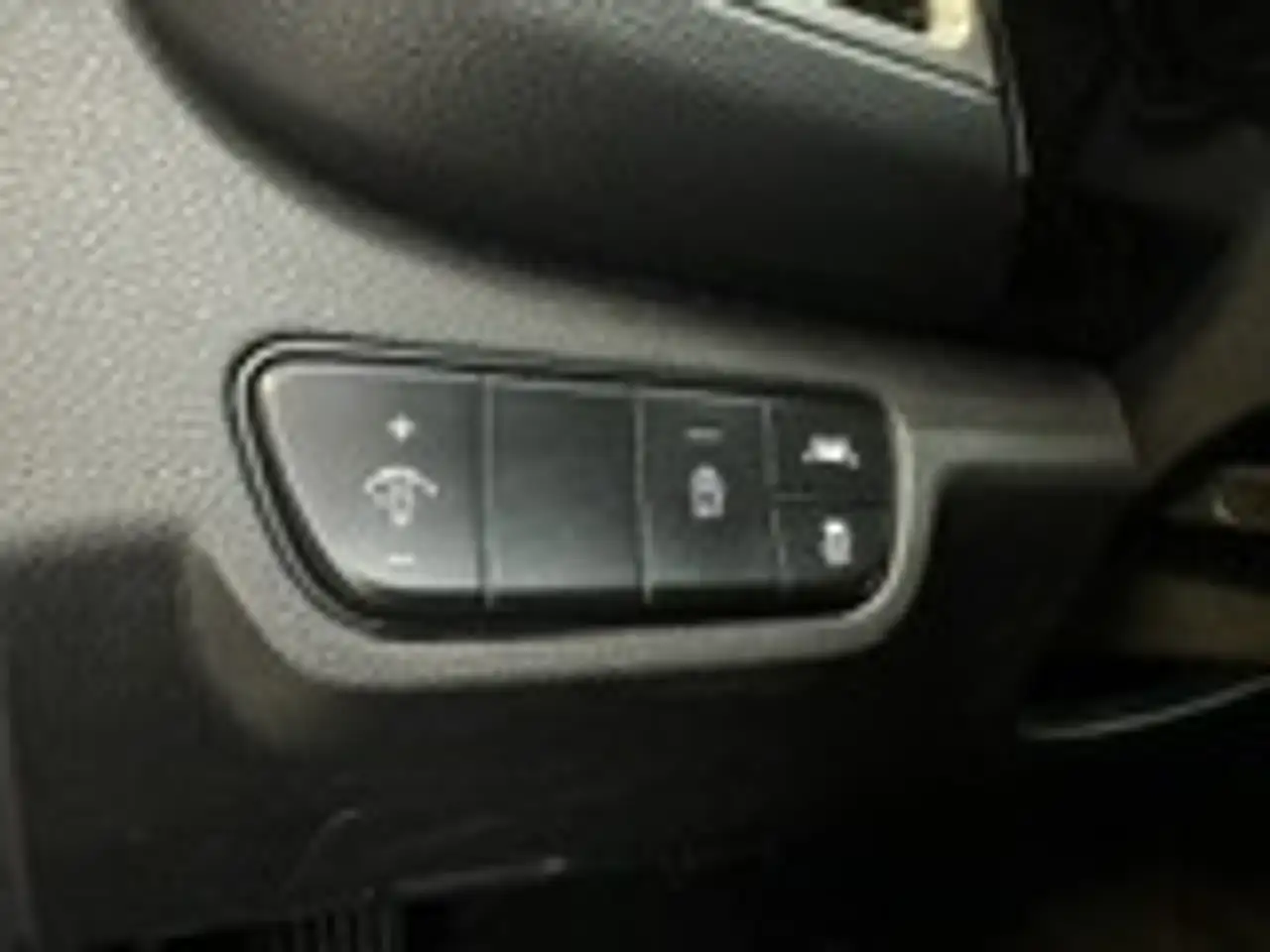 Kia Seltos снимка Kia Seltos