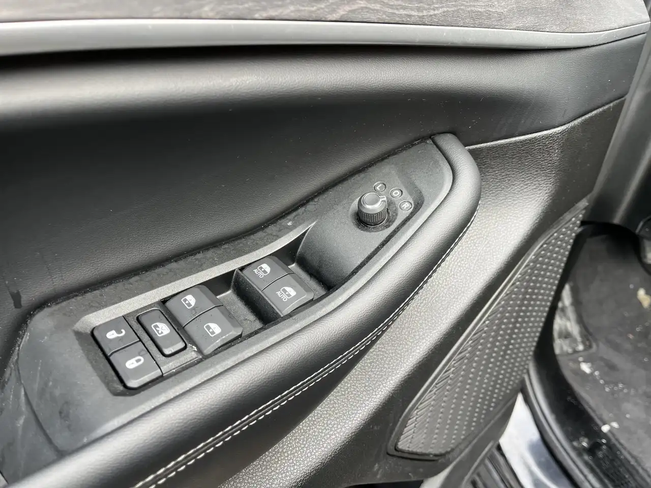 Jeep Grand Cherokee photo Jeep Grand Cherokee