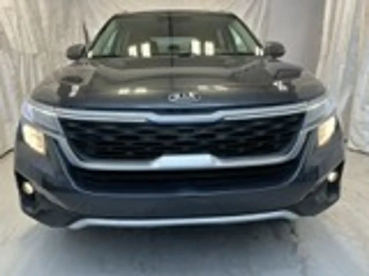Kia Seltos снимка Kia Seltos