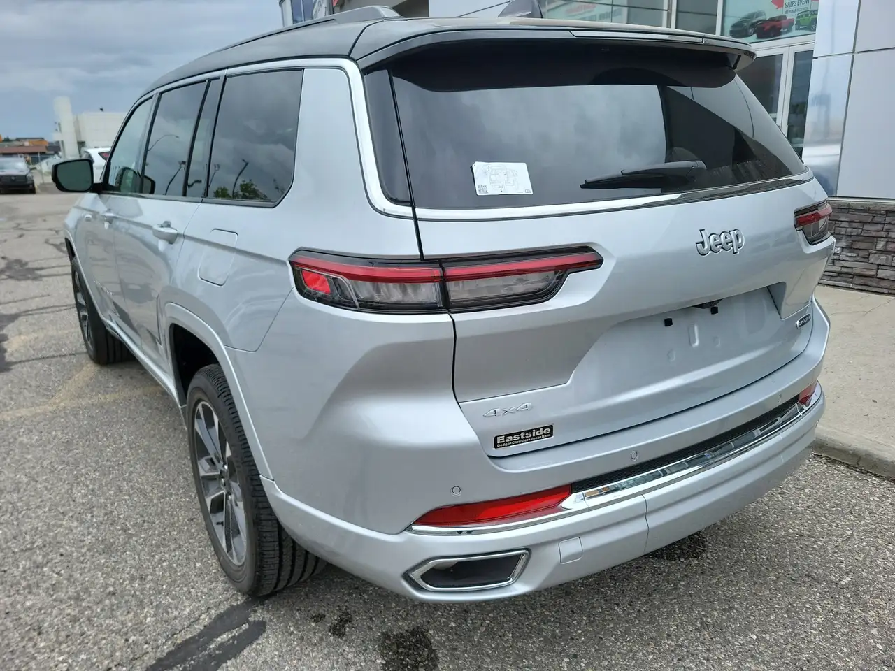 Jeep Grand Cherokee снимка Jeep Grand Cherokee