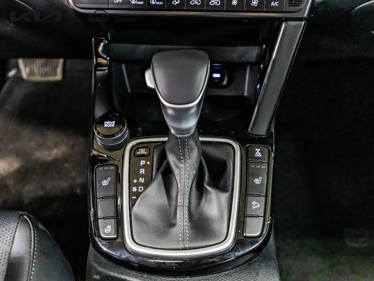 Kia Seltos снимка Kia Seltos