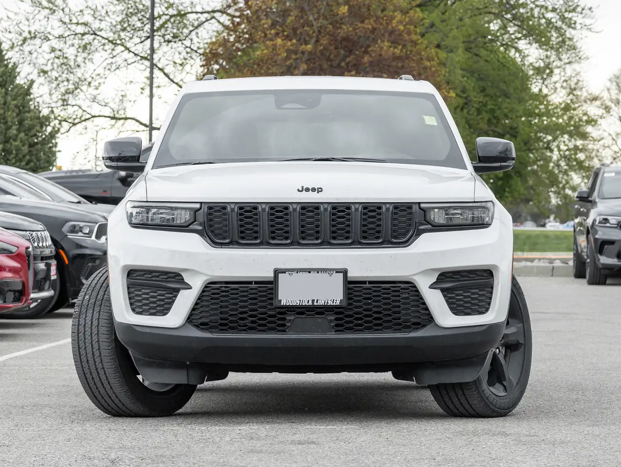 Jeep Grand Cherokee снимка Jeep Grand Cherokee