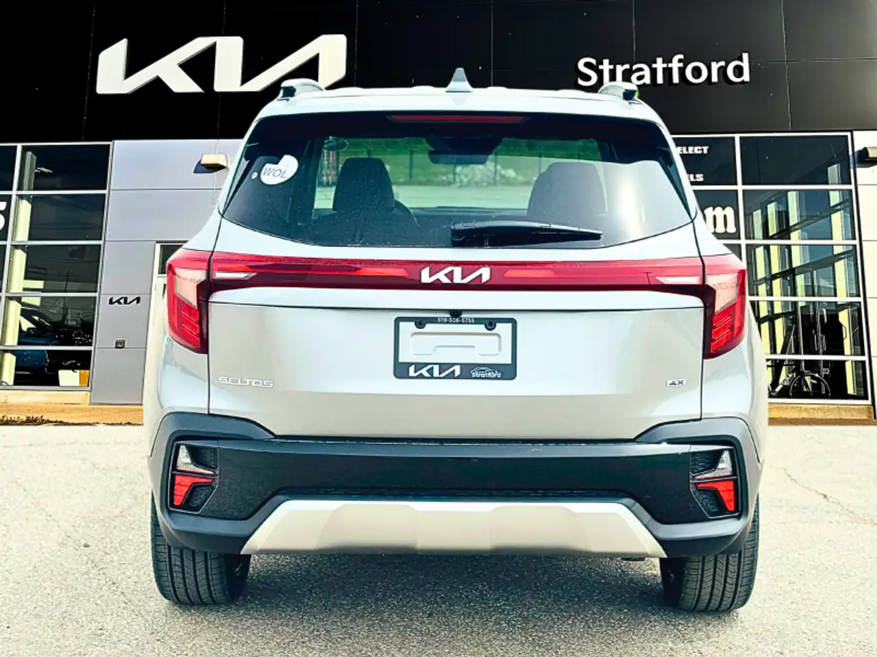 Kia Seltos снимка Kia Seltos