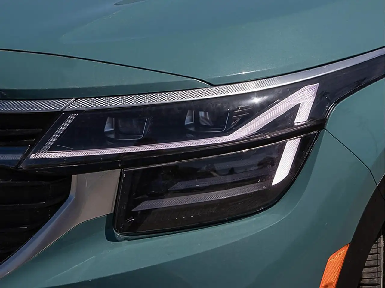Kia Seltos снимка Kia Seltos