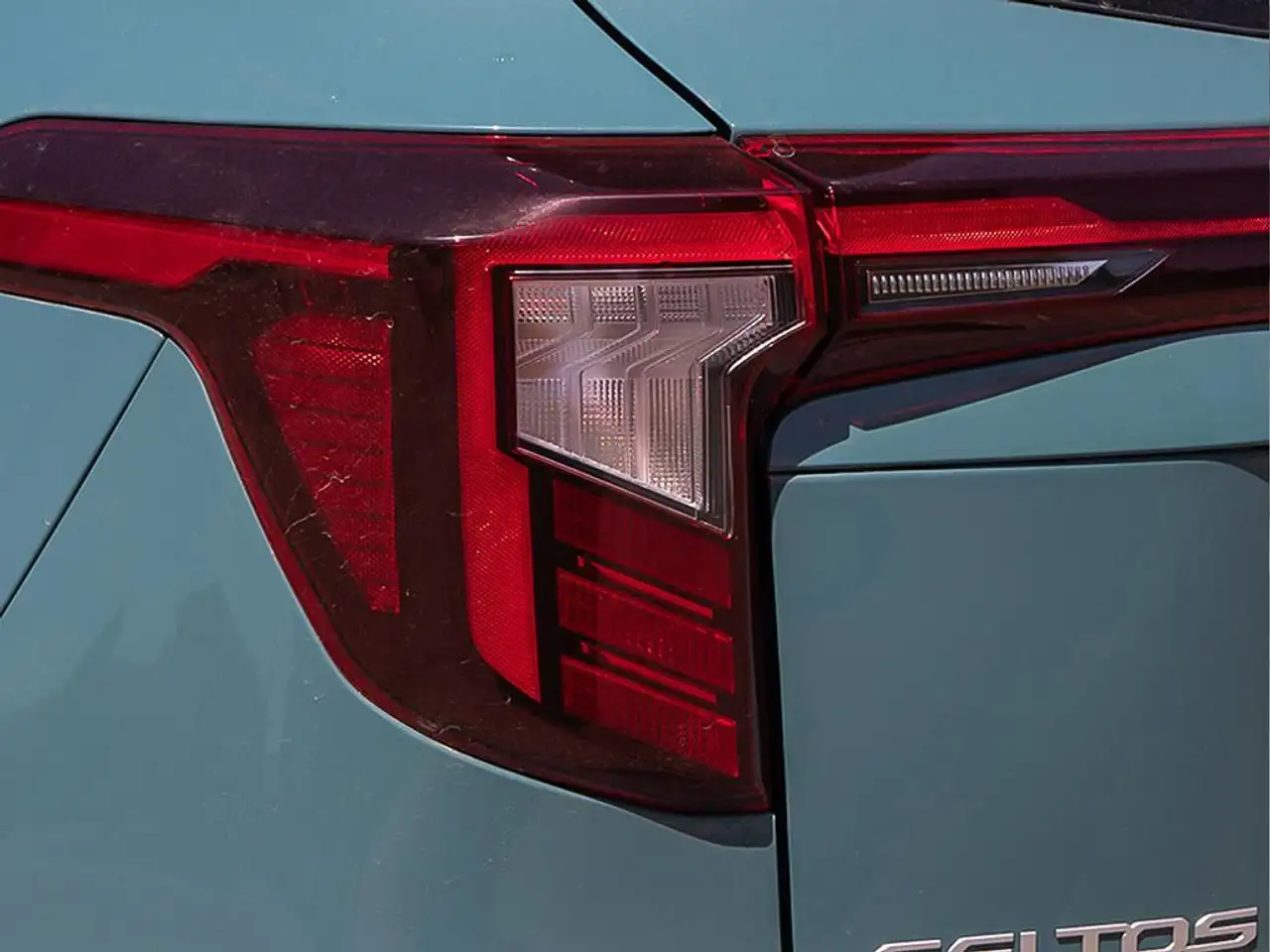 Kia Seltos снимка Kia Seltos