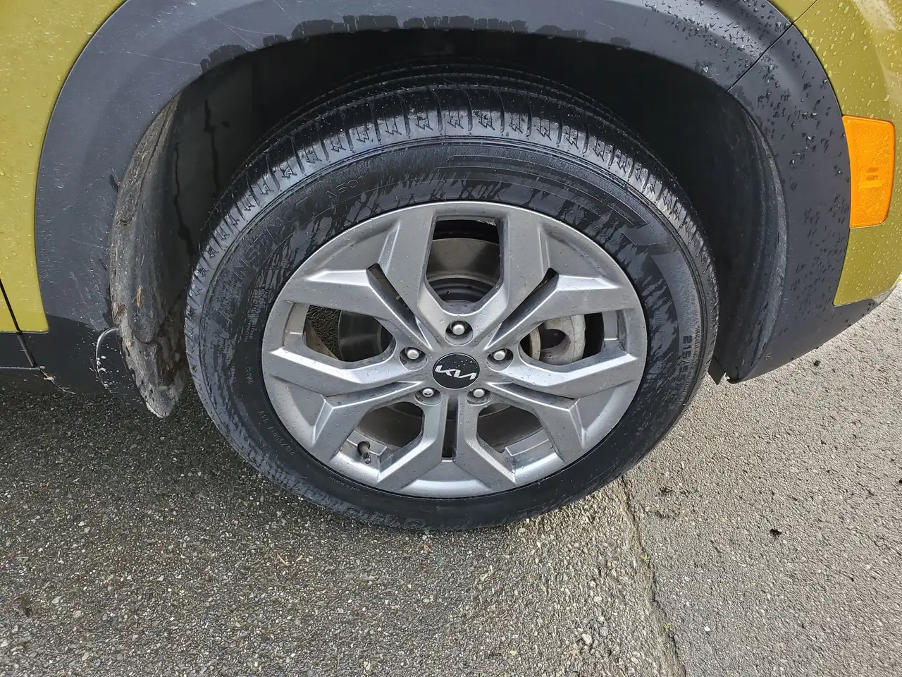Kia Seltos снимка Kia Seltos
