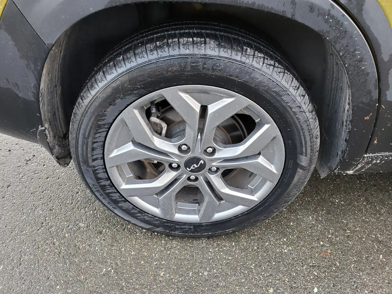 Kia Seltos снимка Kia Seltos