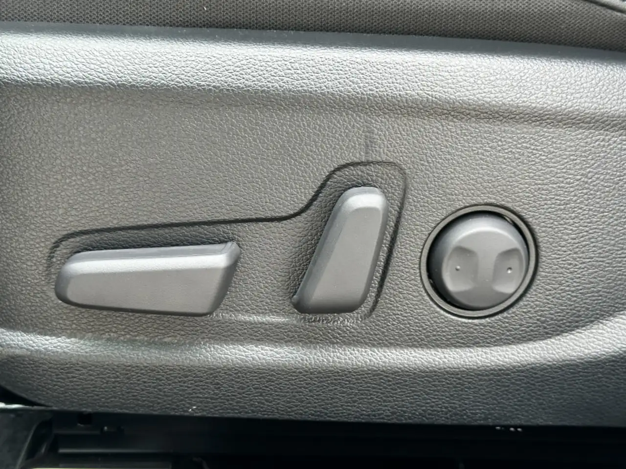 Kia Seltos снимка Kia Seltos