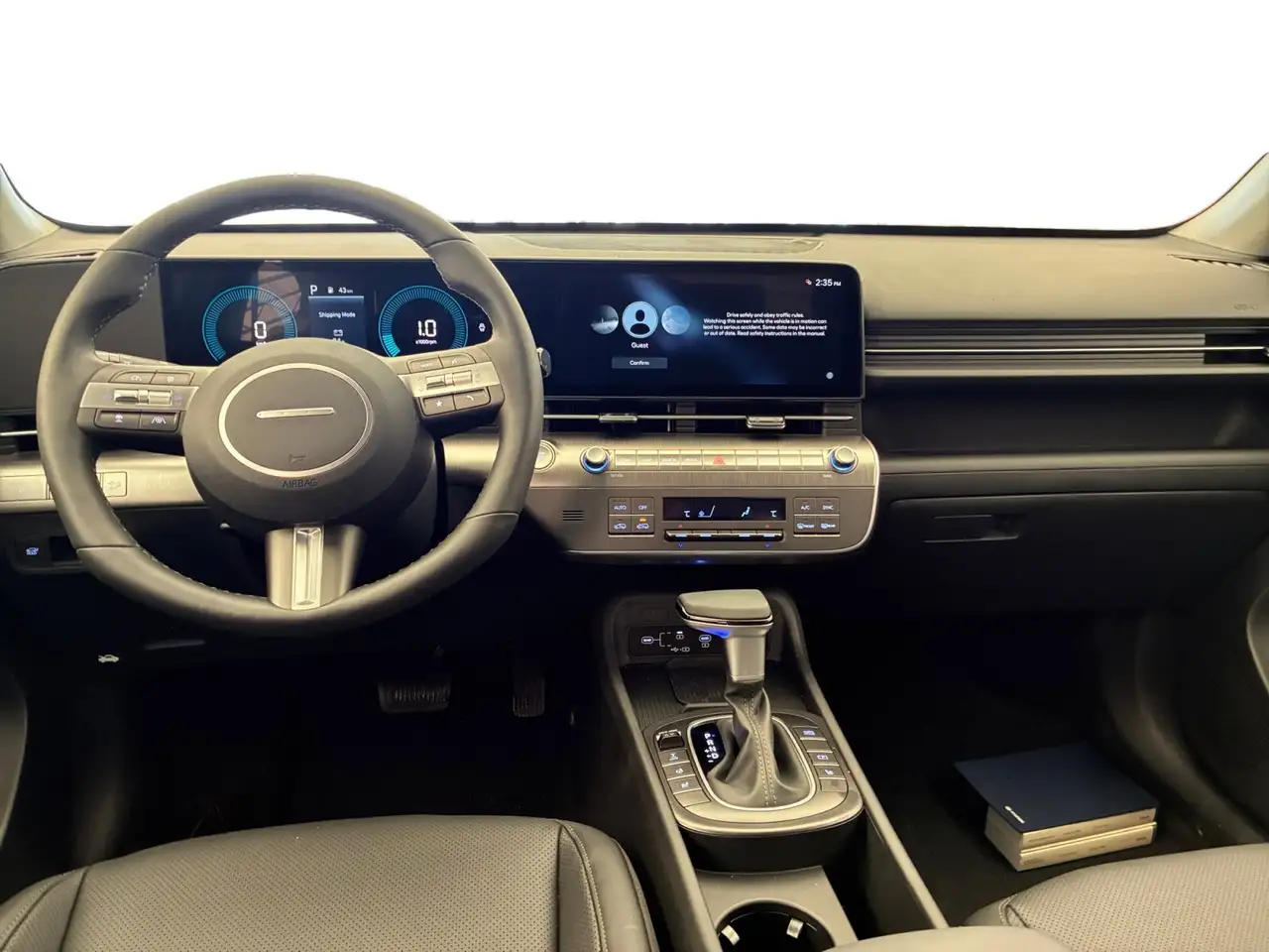 Hyundai KONA photo Hyundai KONA