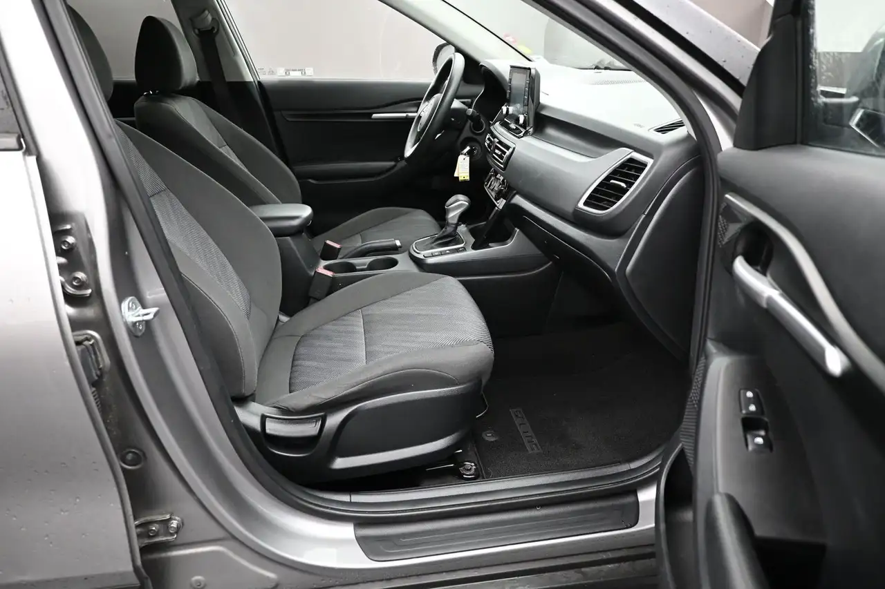 Kia Seltos photo Kia Seltos