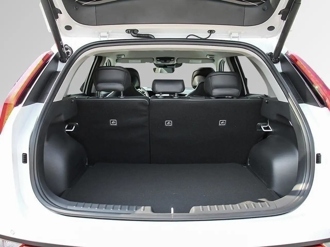 Kia Niro снимка Kia Niro