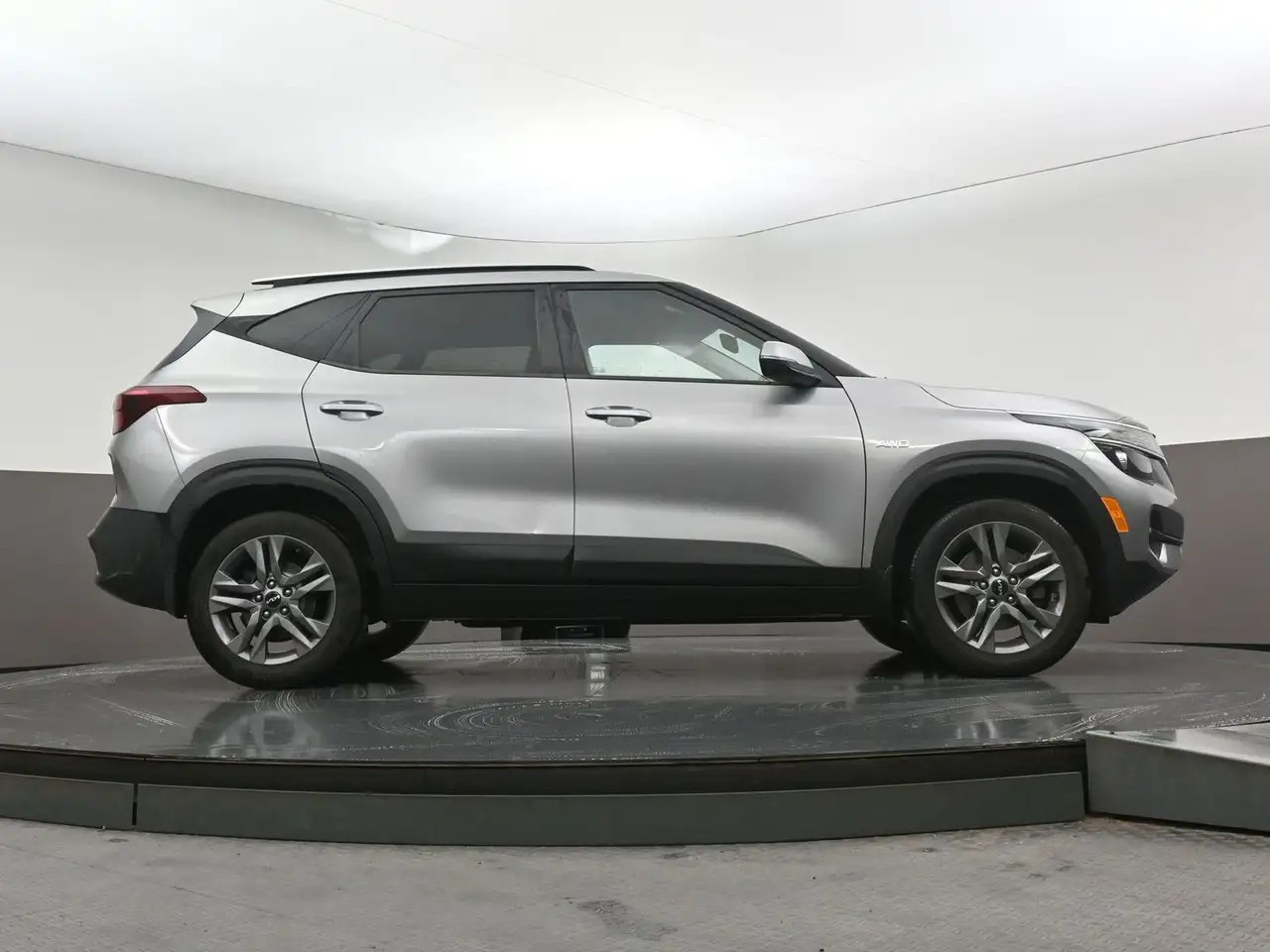 Kia Seltos photo Kia Seltos
