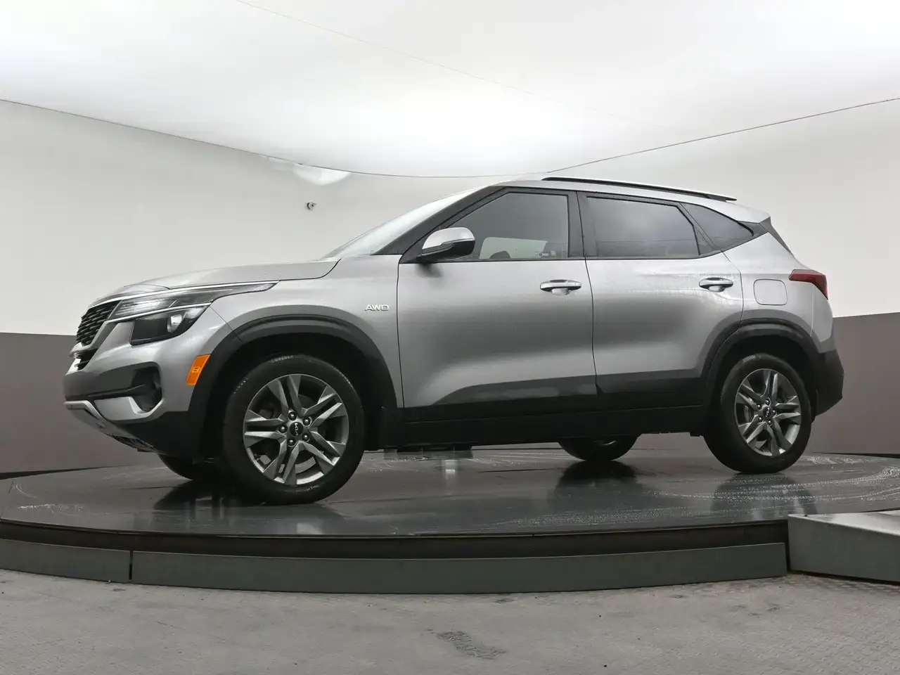 Kia Seltos photo Kia Seltos