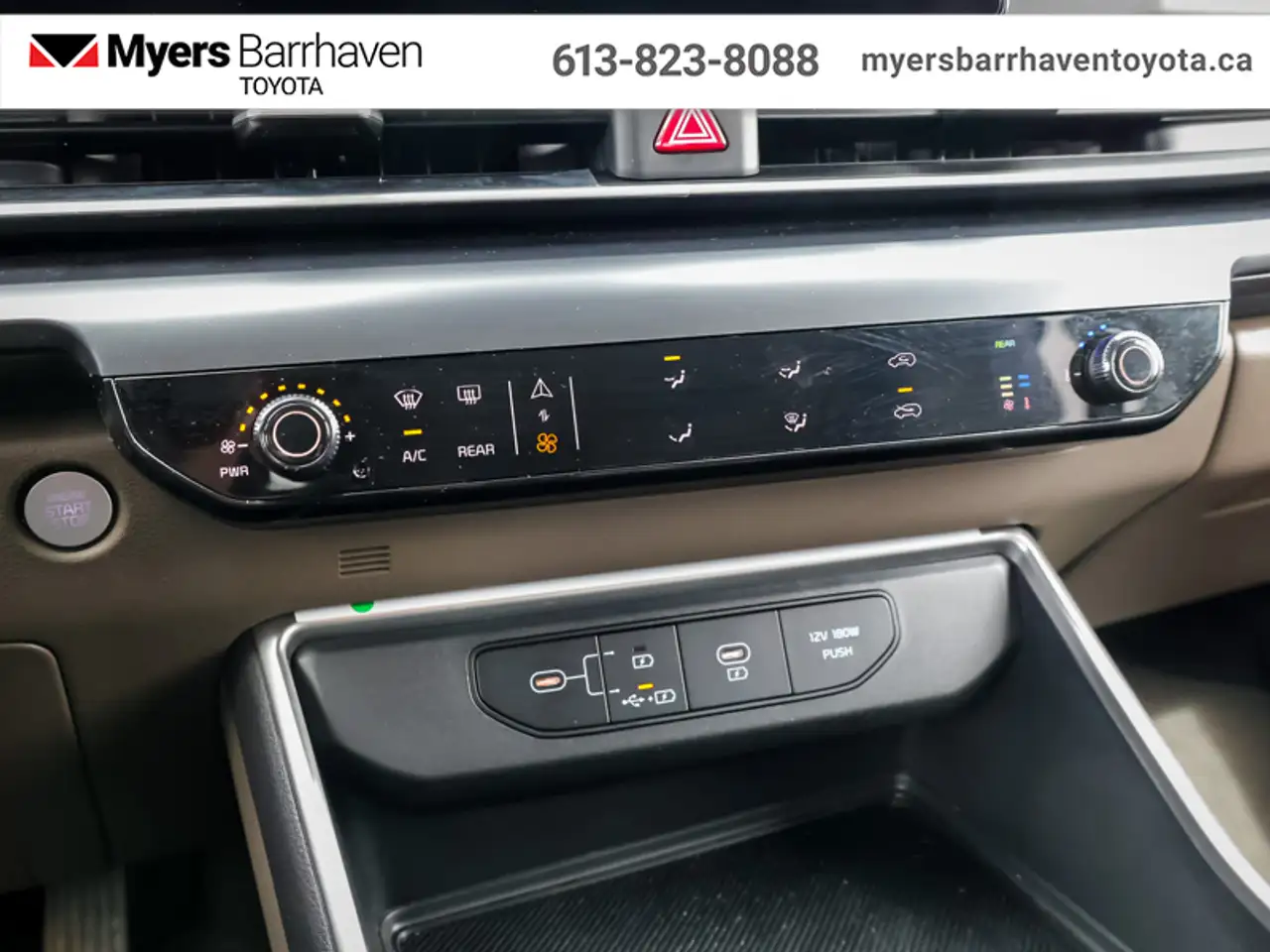 Kia Carnival photo Kia Carnival