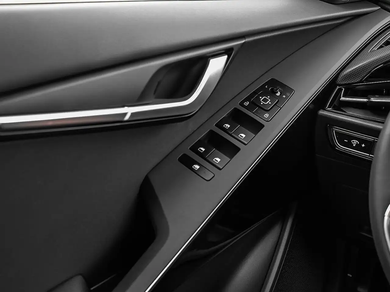 Kia Niro снимка Kia Niro
