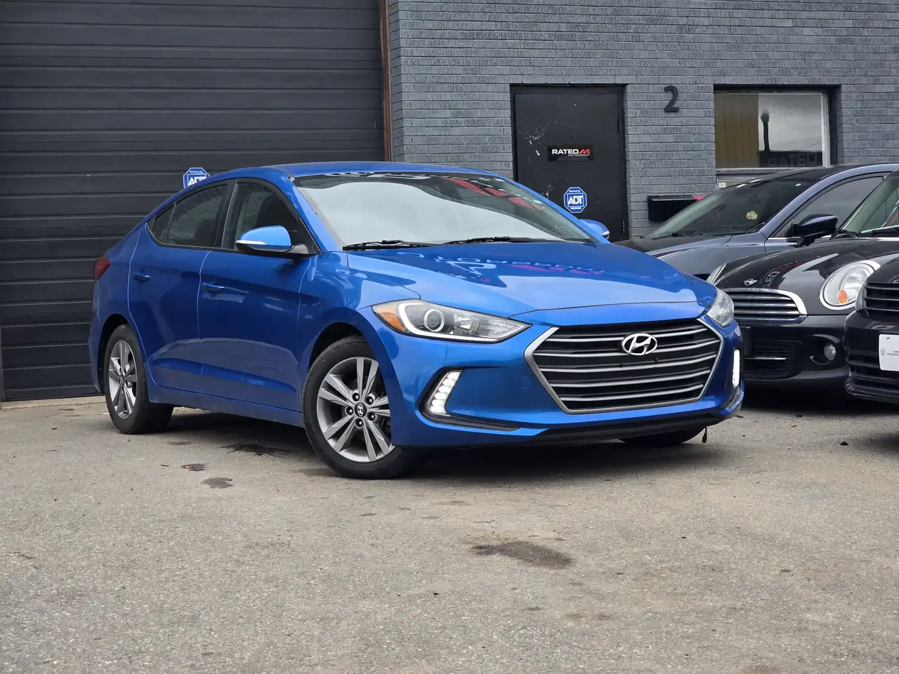 Hyundai ELANTRA снимка Hyundai ELANTRA