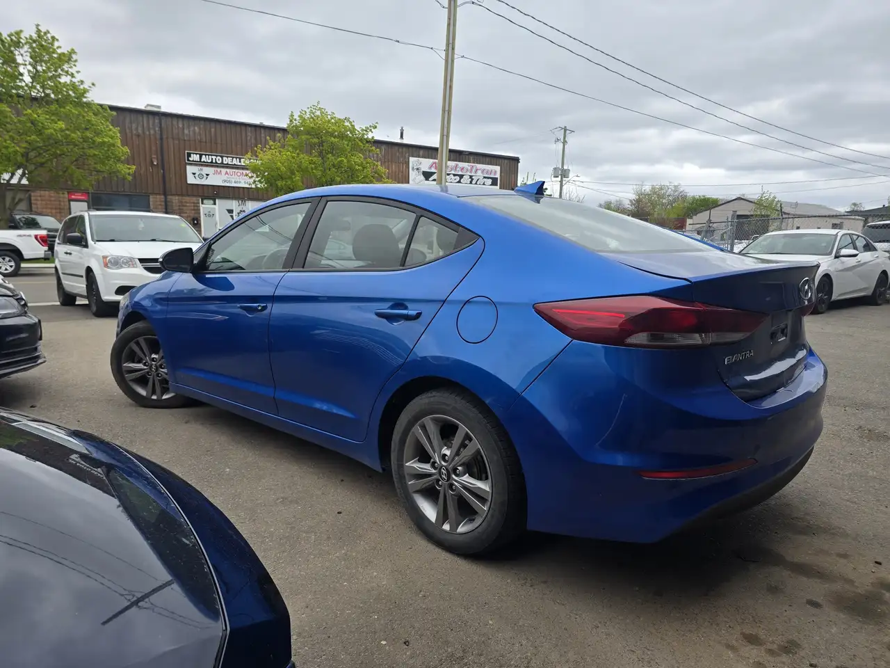 Hyundai ELANTRA снимка Hyundai ELANTRA