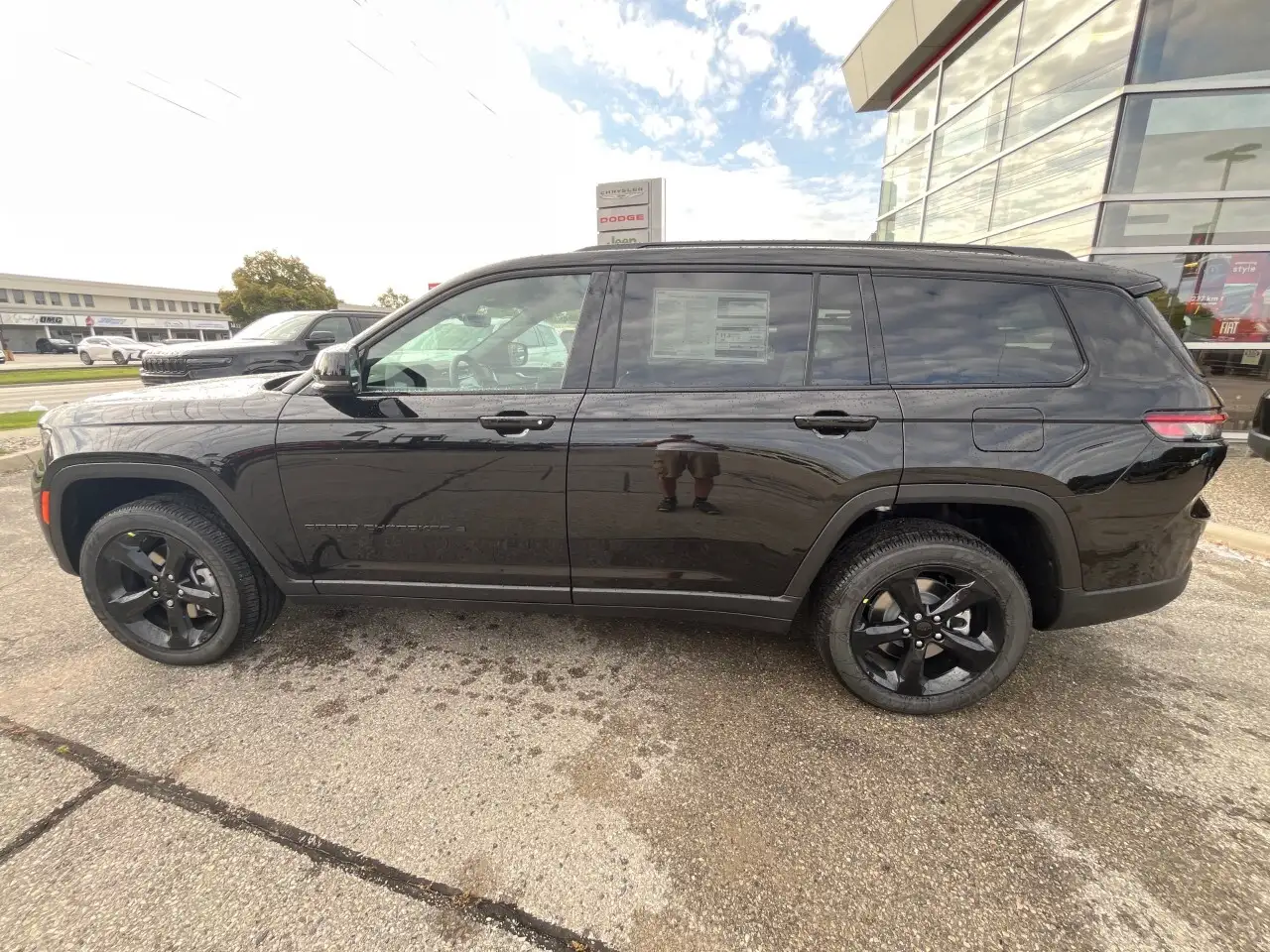 Jeep Grand Cherokee снимка Jeep Grand Cherokee