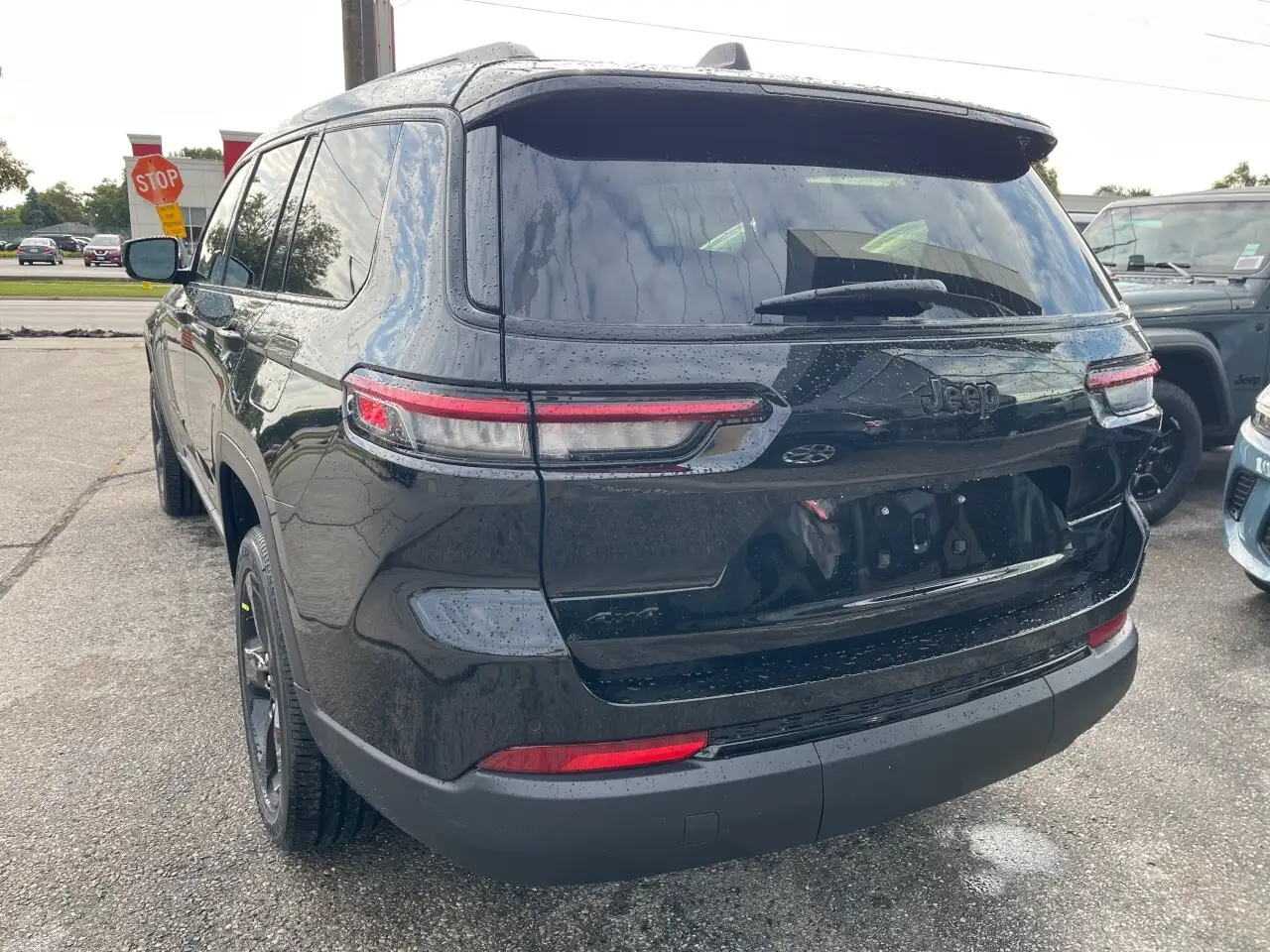 Jeep Grand Cherokee снимка Jeep Grand Cherokee